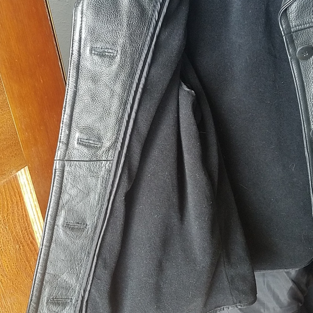 Leather Jacket - Picture 3 of 4